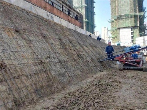 罗湖建筑边坡支护